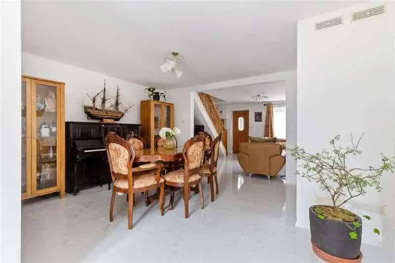 4 Bed House for Sale Near Brick Lane