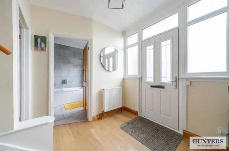 3 Bedroom Semi-Detached House For Sale in Dartford