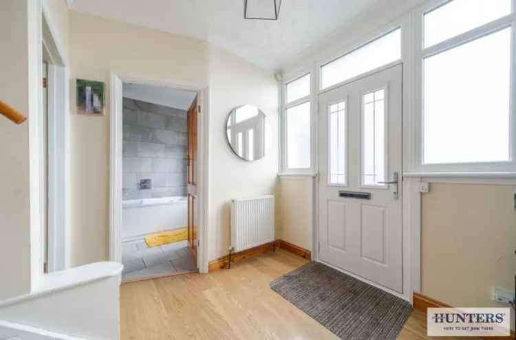 3 Bedroom Semi-Detached House For Sale in Dartford