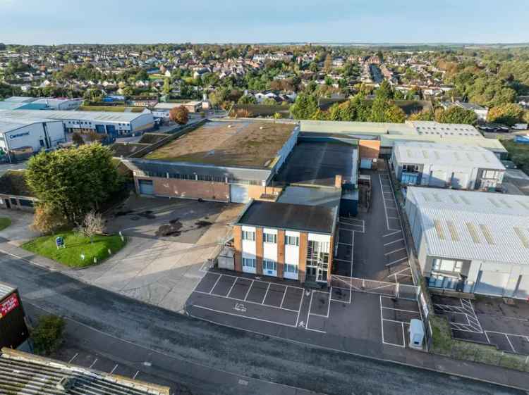 Freehold Detached Warehouse Building on 1.19 Acres in Saffron Walden