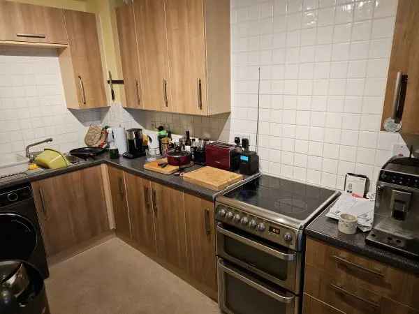 Flat For Rent in St Albans, England