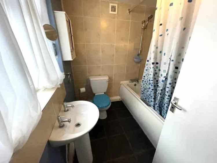 2 Bedroom Terraced House to Rent Hull