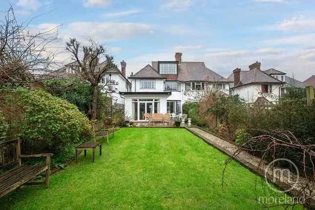 6 Double Bedroom Semi-Detached House Golders Green NW11