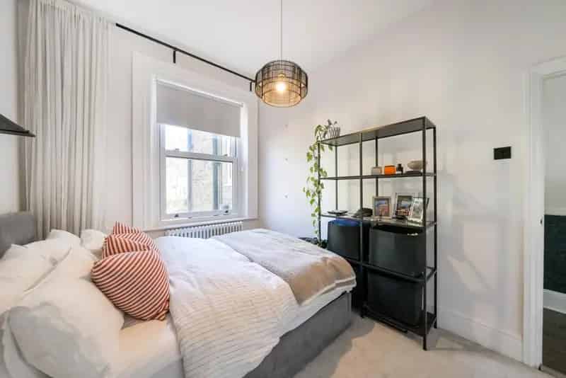 Spacious Period Flat near Streatham Station