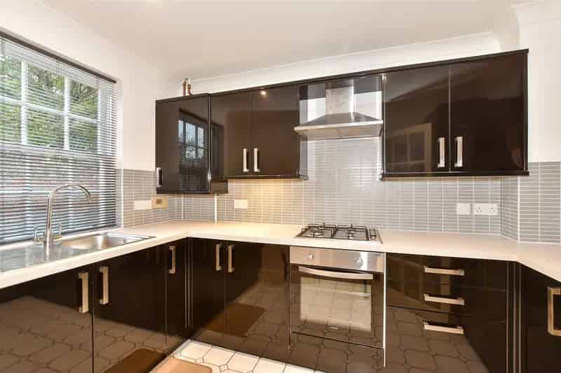 3 Bedroom Terraced House For Sale City Centre Chain Free