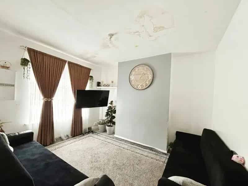 2 bedroom Mid Terrace House for sale, Wigan, Greater Manchester, WN5
