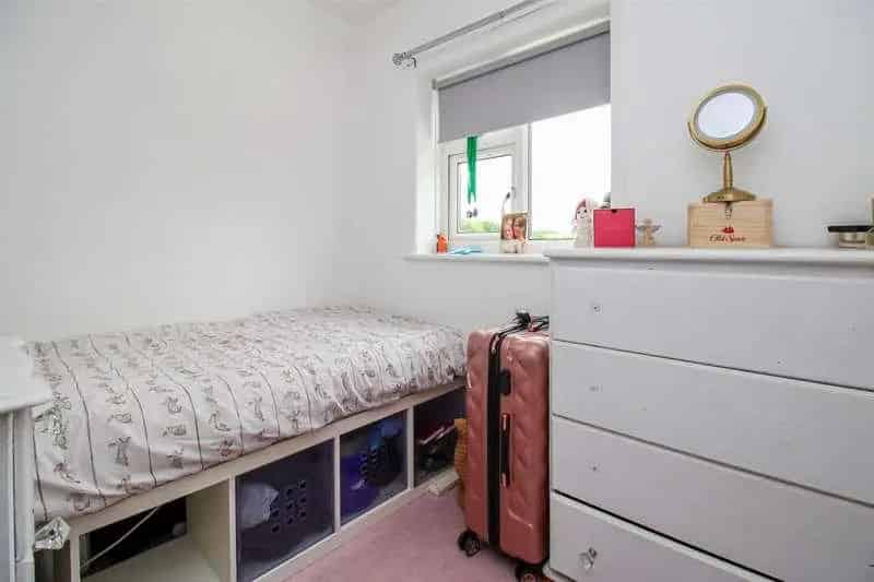 4 Bed House for Sale Large Garden Outbuildings