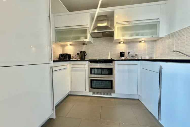 Luxury 3-Bed Duplex Apartment in Norwich with River Views