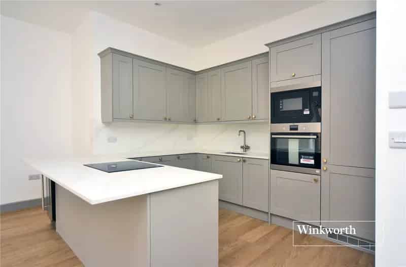 2 Bedroom Apartment Cheam 804 sq ft Resident Parking Share of Freehold