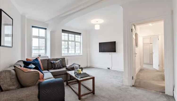 2 Bedroom Flat to Let in St John's Wood near Regent's Park