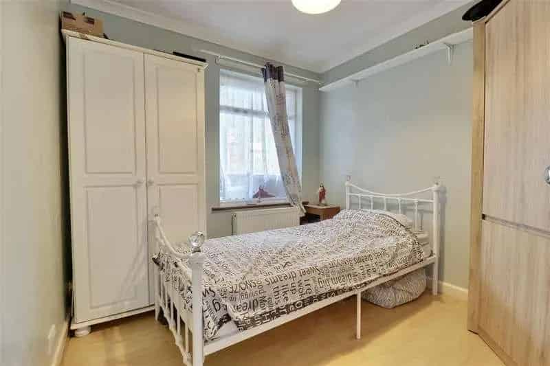 2 Bed Detached Bungalow for Sale in Fareham