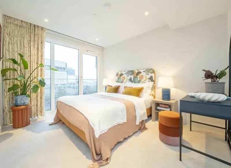 White City Living 2-Bedroom Apartment Cascade Building