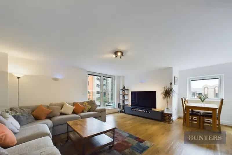 2 Bedroom Penthouse Apartment for Sale Ocean Village