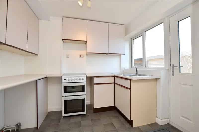 Three Bedroom Semi Detached Home with Far Reaching Views