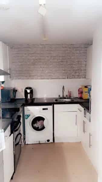 2 Double Bedroom Flat Near Star Lane DLR Station