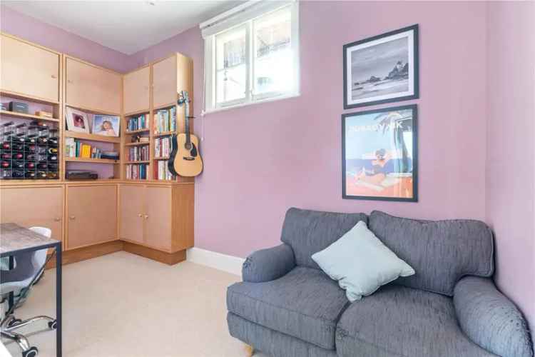 2 Bedroom Flat Highbury N5  Spacious Open Plan Living Modern Bathroom