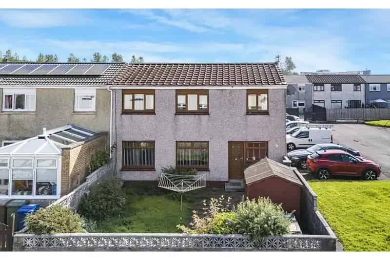 3 Bed End Terrace House Linwood