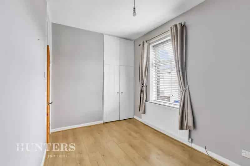 2 Bed End Terrace House For Sale - Modernisation Needed
