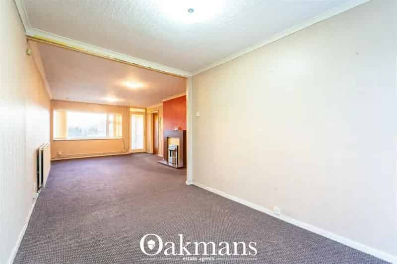 2 Bedroom Dorma Bungalow For Sale - Requires Modernisation - No Chain