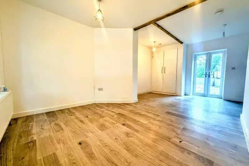 3 Bedroom House Wakefield Zero Deposit Family Home