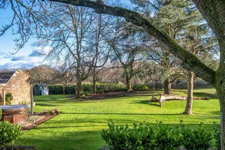Garden House Country Estate 13 Acres Guest Cottage Pool