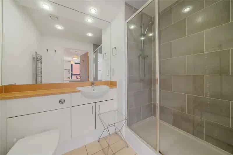 2 Bedroom Apartment Dalston Square Modern Top Floor Apartment