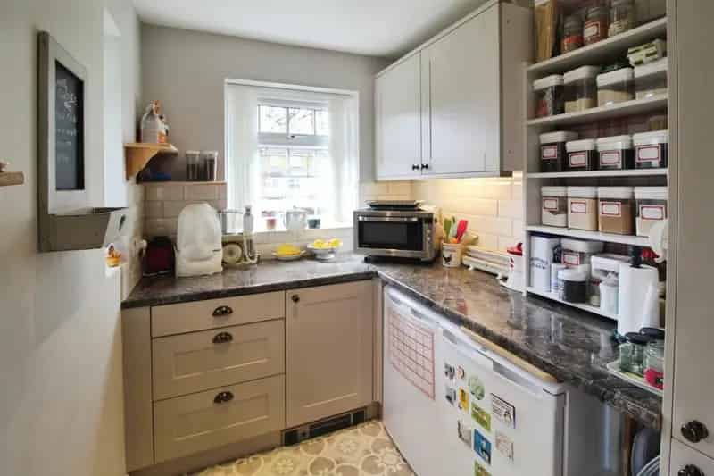 2 bedroom Bungalow
 For Sale