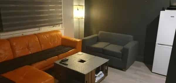 Mezzanine Bed Apartment Great Bus Links Park Facing