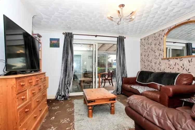 Three Bedroom Semi Detached Home Dogsthorpe