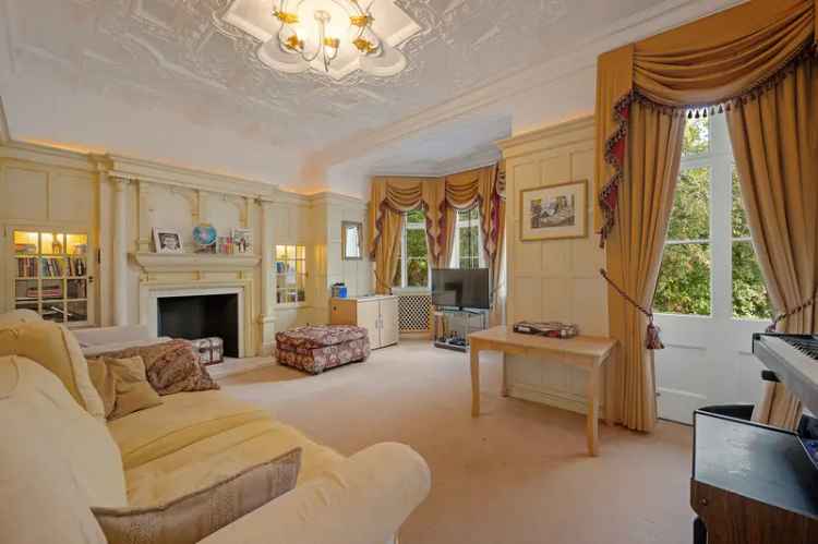 Detached House for sale with 8 bedrooms, Church Road Old Windsor, Berkshire