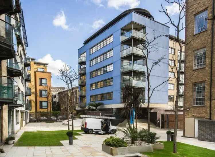 Spacious 2-Bed Flat King's Cross Canal Side Ice Wharf Development