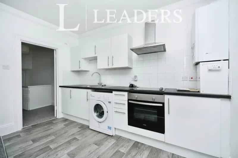1 Bedroom Flat to Rent Kemp Town No Deposit Option