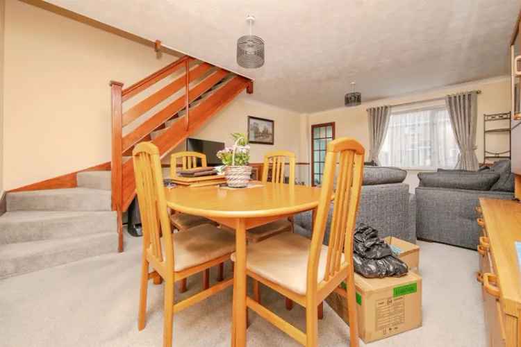 2 Bedroom House in Sudbury Near Amenities and Transport