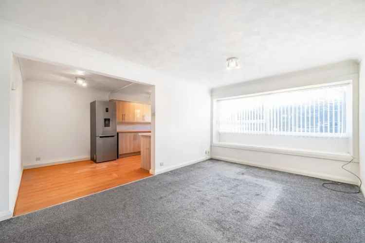 Two Bedroom Apartment LS17 Shadwell Lane