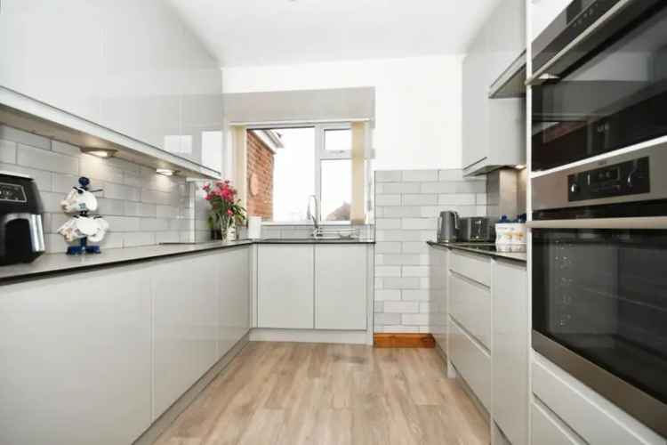 3 Bedroom House For Sale New Whittington Chesterfield