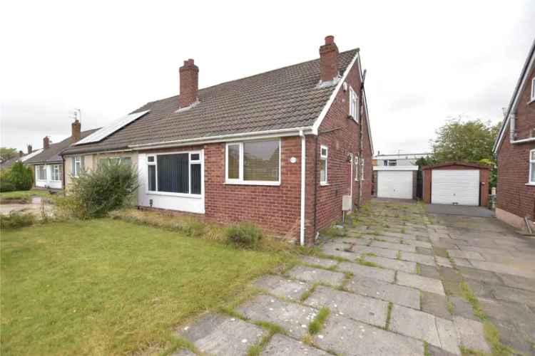 Bungalow For Sale in Leeds, England