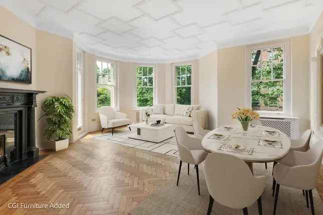 Flat for sale in Oakwood Court, London W14