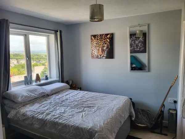 House For Rent in Saltash, England