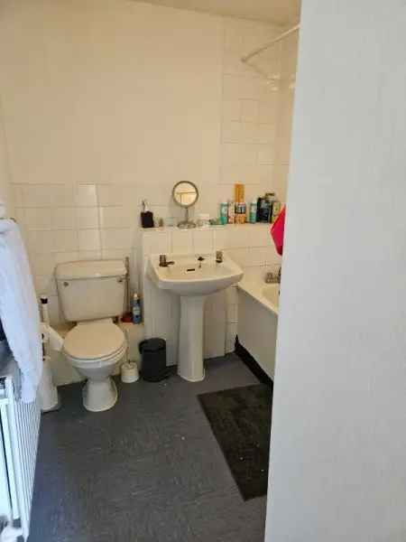  For Rent in Basildon, England