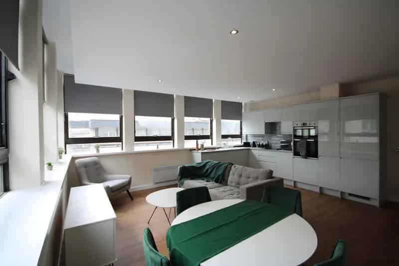 2 Bedroom Apartment Near Colmore Row City Center
