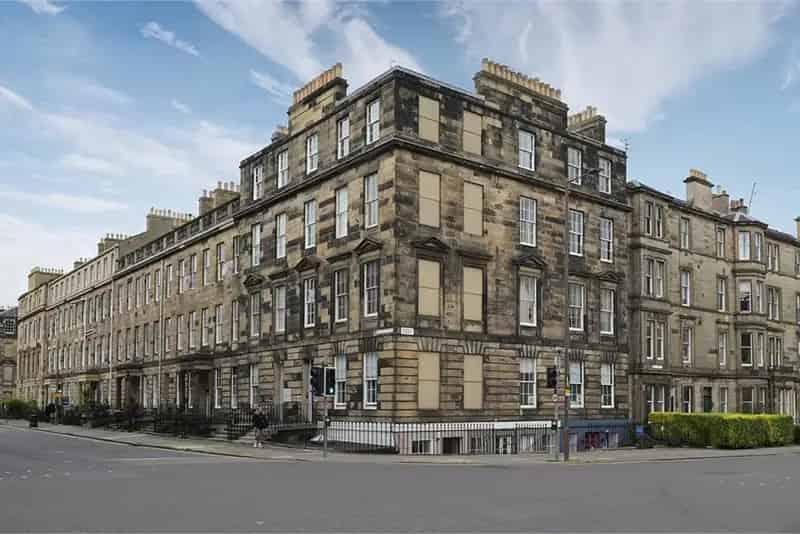 2 Bed Flat New Town Edinburgh - Basement Flat with Garden
