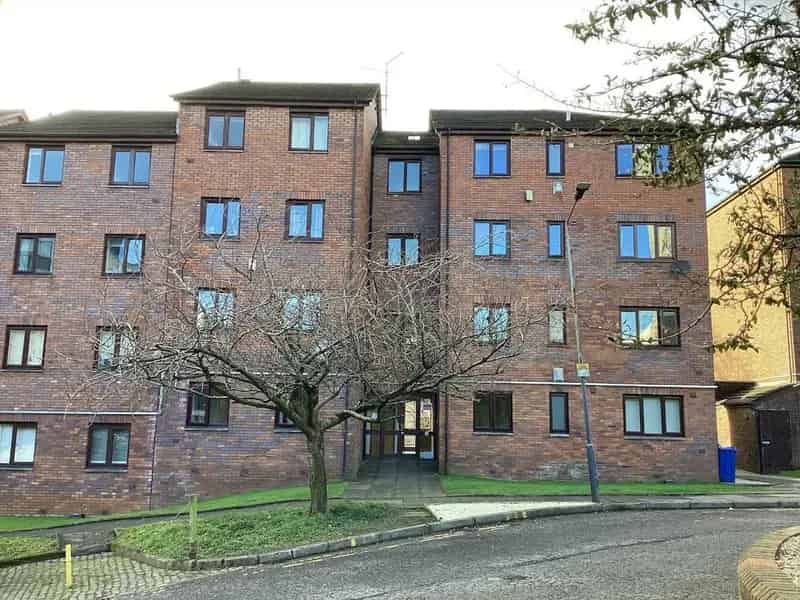 2 Bedroom Flat to Rent