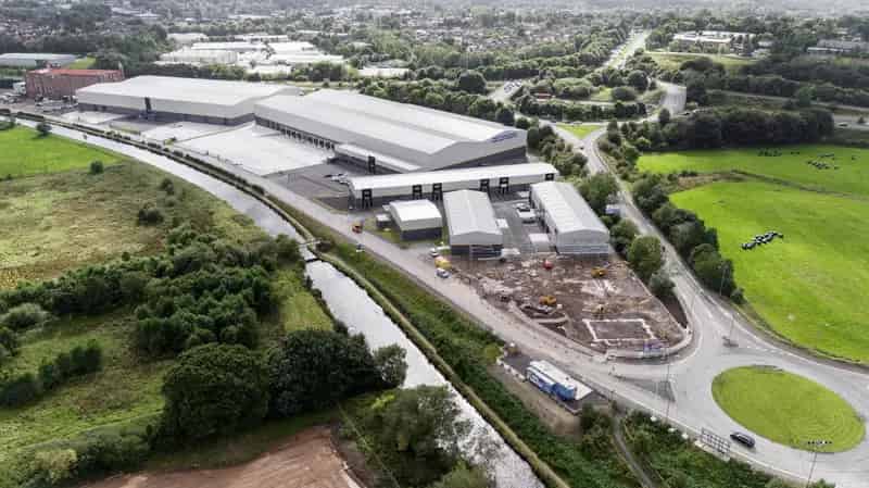 Retail Units for Rent in Botany Bay Business Park Chorley