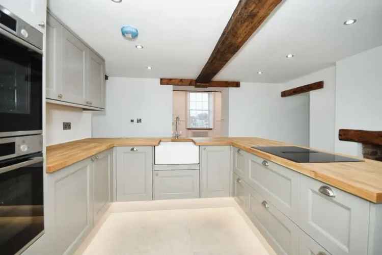 4 Bedroom Detached House For Sale Chesterfield