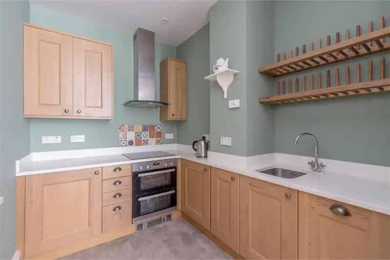 2 Bed Flat Comely Bank Edinburgh Private Garden Period Features
