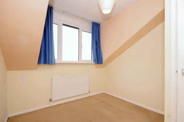 Flat For Sale , Pinner Road, London, England