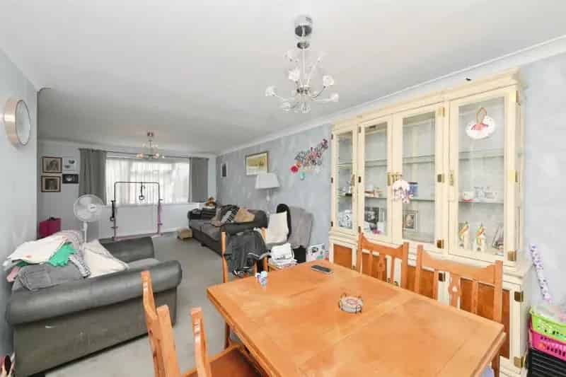 3 Bedroom Family Home in Broxbourne