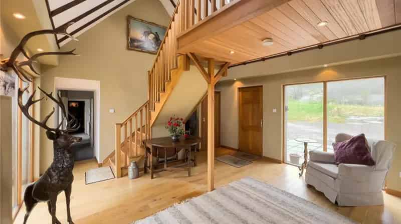 Reekie Farm 13.27 Acres Farmhouse Steading Apartment Alford Aberdeenshire