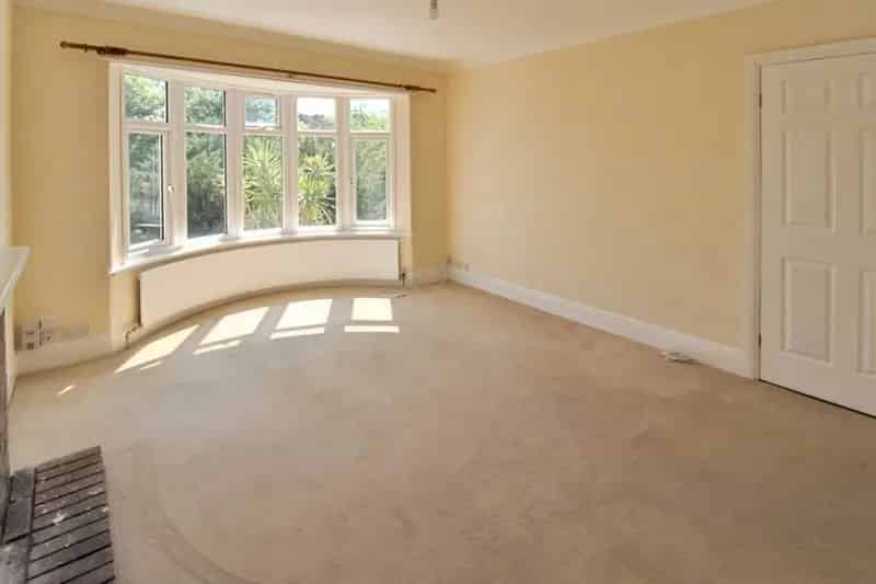 4 bedroom House
 To Rent
