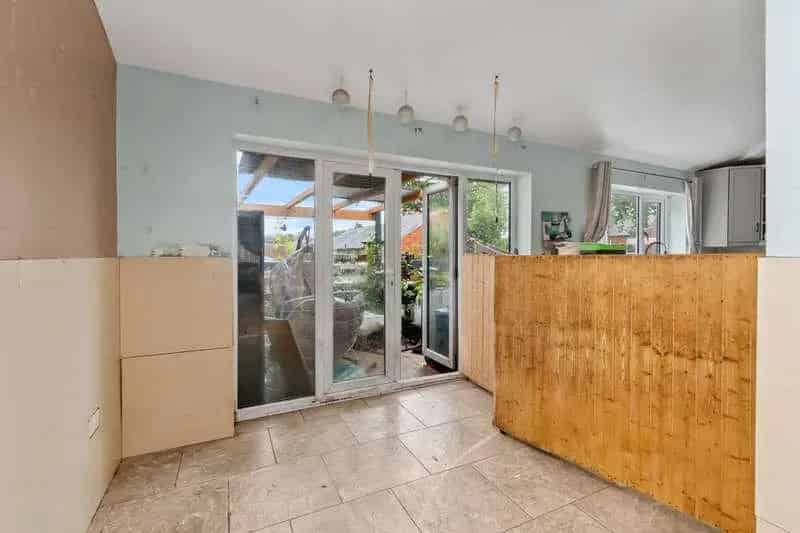 3 Bed Semi-Detached House For Sale